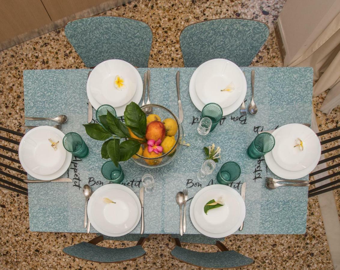 The Romantic Beach House La Canea Esterno foto